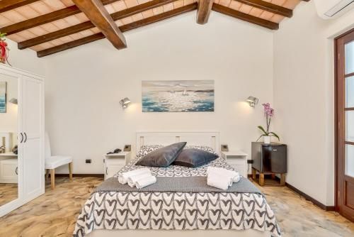 Hotel la Pietra restaurant 1