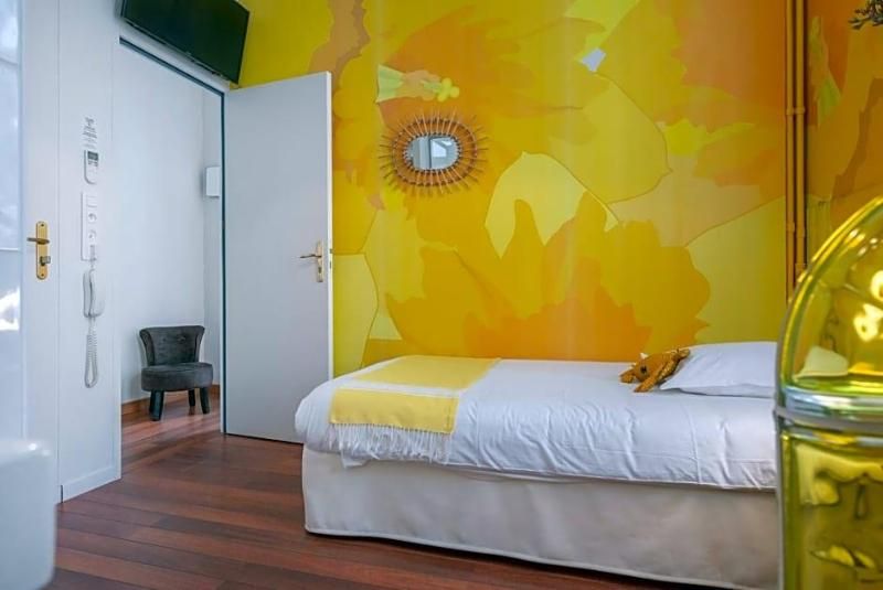 Hv Tel Cecil Boutique Hv Tel 2