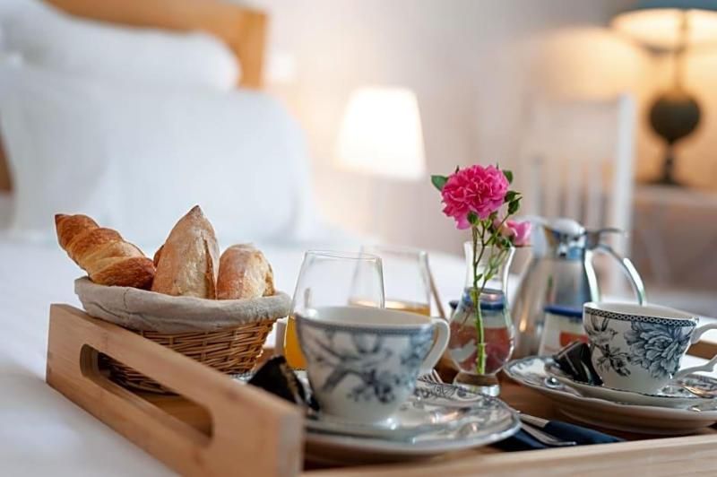 Hv Tel La Gentilhommiv Re 2