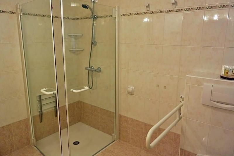 Hotel Garnv¨ Al Plan 2