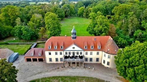 Hotel garni Schloss Grochwitz 1