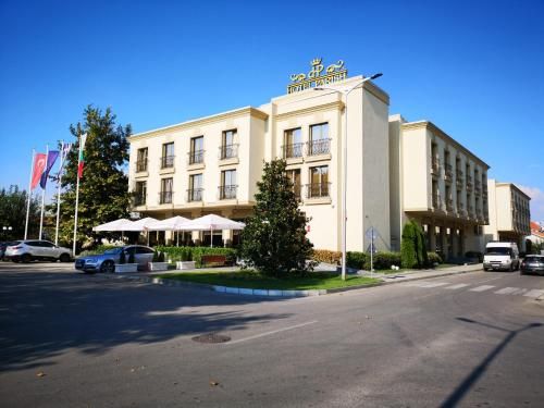 Parish Hotel 2 estrelas em Svilengrad