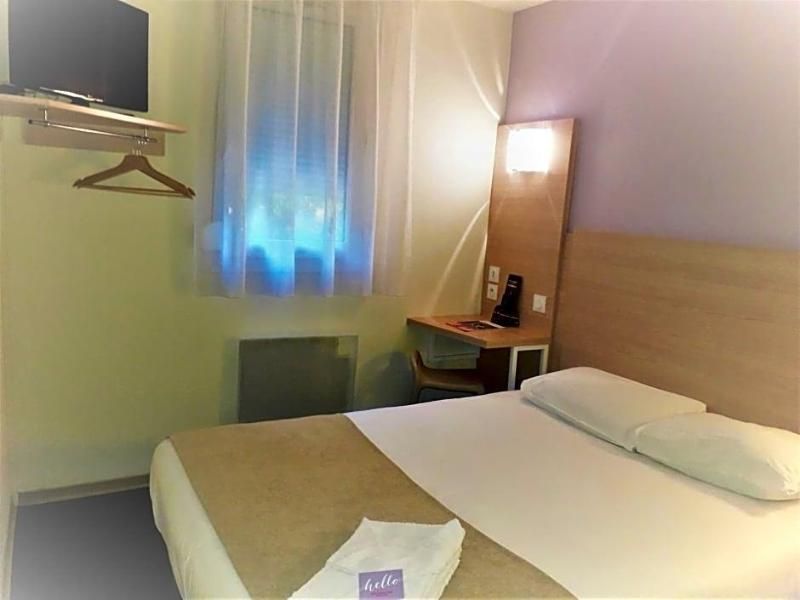 Hotel Formule Club 3