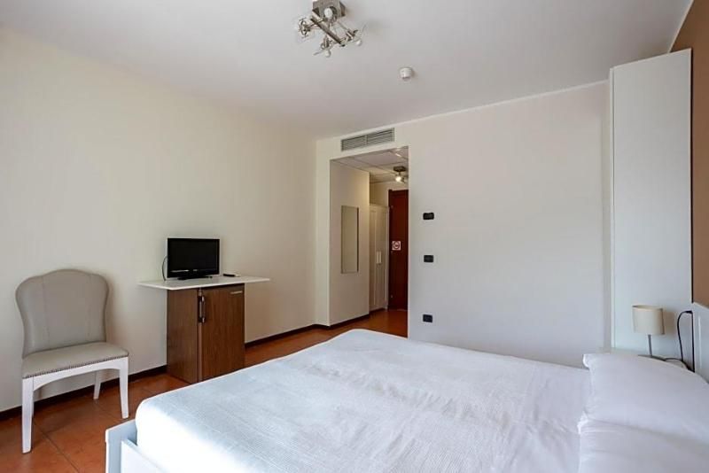 Hotel Fontaine Bleue 2