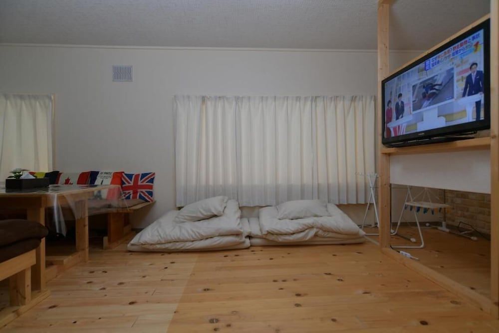 STAY IN OTAKI 3
