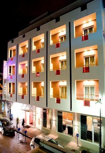 Hotel Astron 2 étoiles à Karditsa