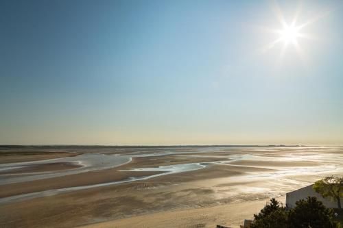 Hotel Restaurant Les Tourelles 2