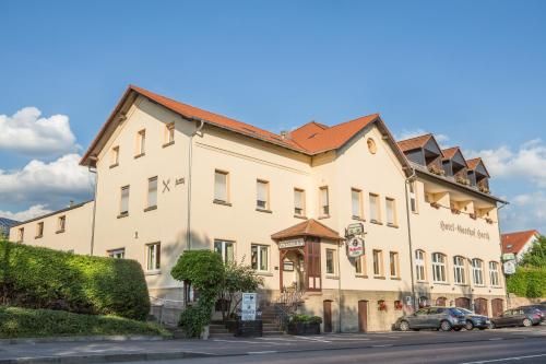 Gasthof-Hotel Harth 1