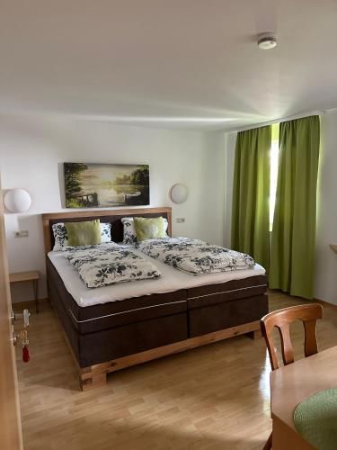Hotel 7 Winden 1