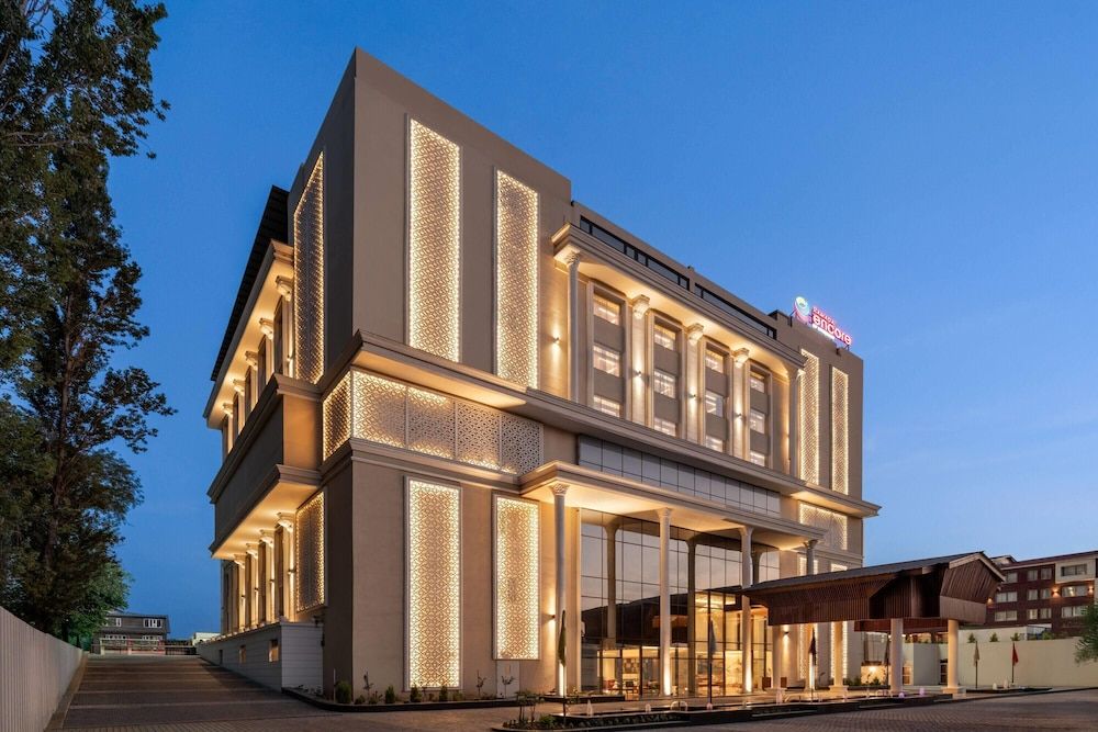 Ramada Encore By Wyndham Rajbagh Srinagar 3 estrelas em Srinagar