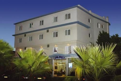 Hotel Residencial Colibri 2 estrelas em Costa da Caparica