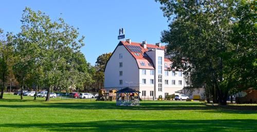 Hotel Milenium 3 estrelas em Legnica