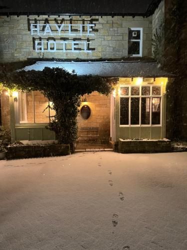 Haylie Hotel 2
