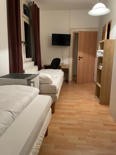 Relax Hotel-Ludwigshafen 1