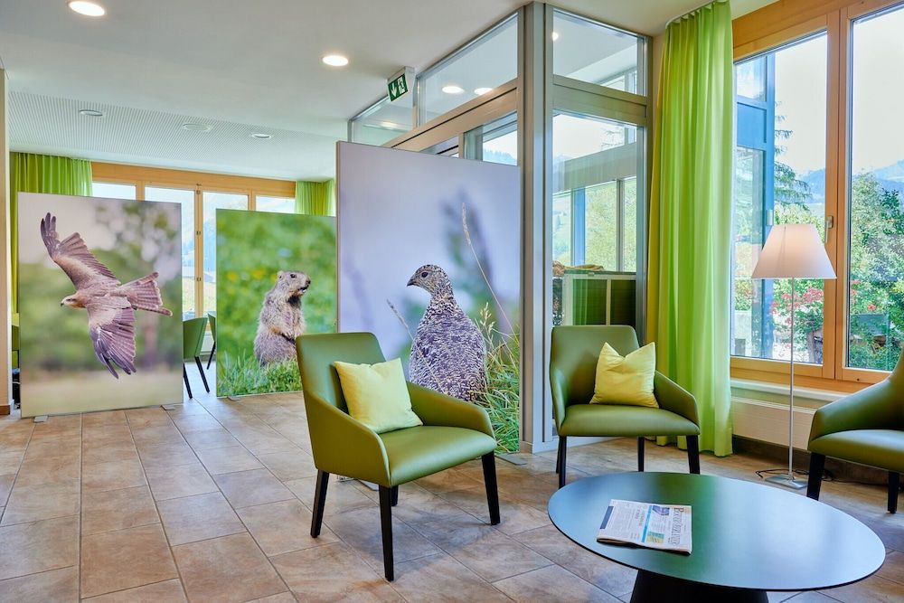 Ferien- und Familienhotel Alpina 2