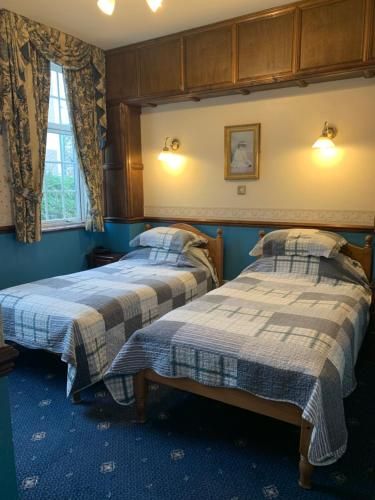 Lyndon House 2