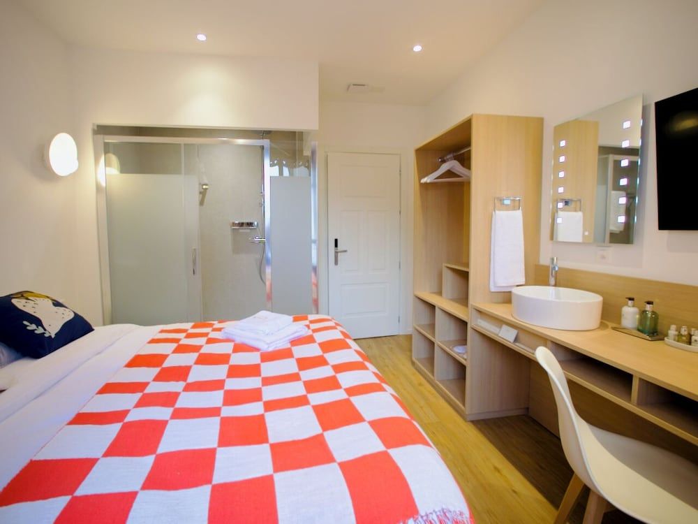 Rhodania Boutique Hôtel 2