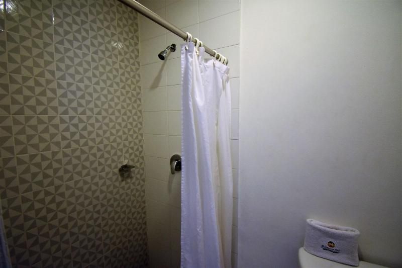 Suites Mexico Inn Salamanca 3