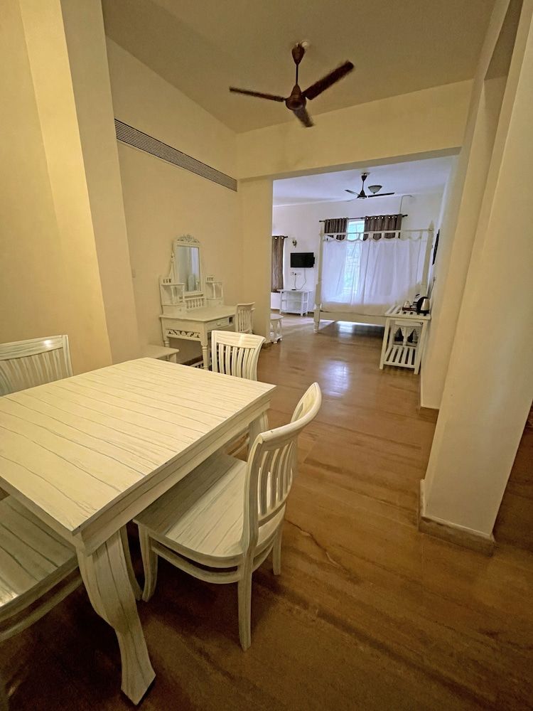 Moustache Goa Luxuria - Hostel 3