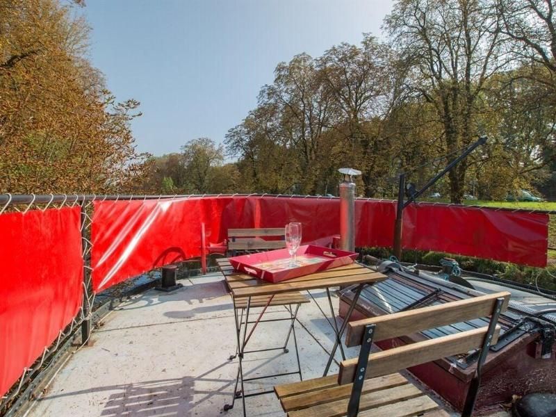 L'aparté Péniche Orphée 3