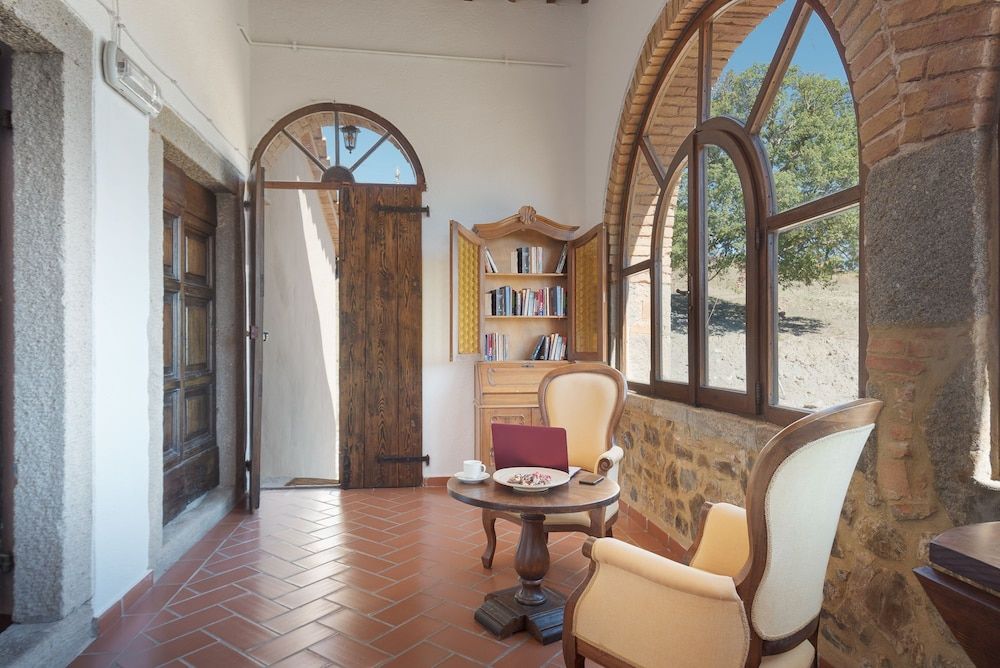 Terre di GIORGIO - Agriturismo Villa la Palazzetta 2