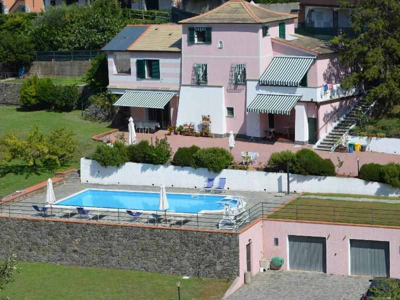 Rosmarino Bed & Breakfast 3 étoiles à Celle Ligure