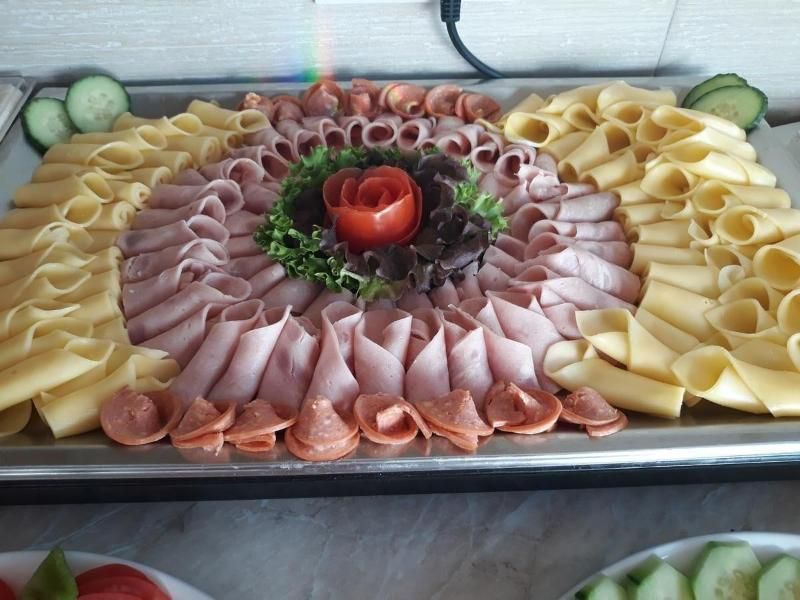 Nektar Beach Hotel 2 estrelas em Tríkala