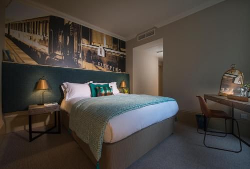 Harper's Steakhouse with Rooms, Haslemere 3