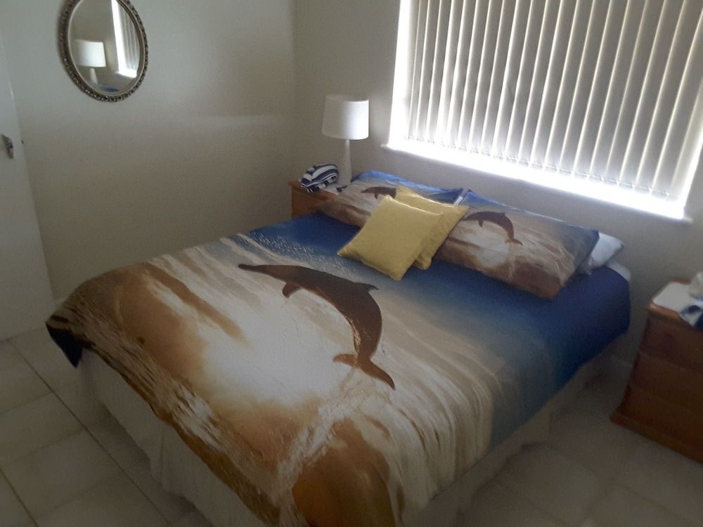 Ocean Beach Chalet 15 2