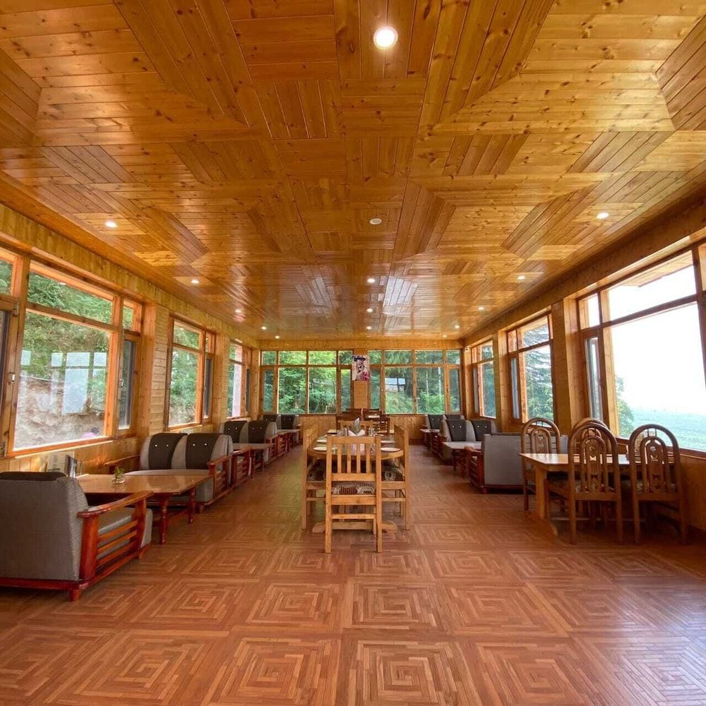Hotel Rishi Palace 3 estrelas em Manali