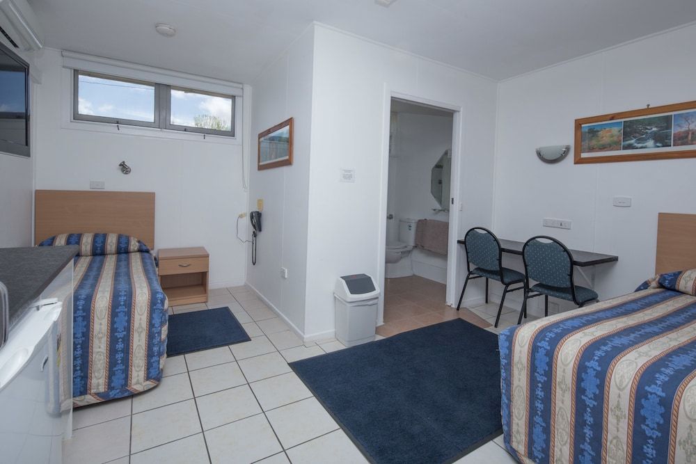 Tally Ho Motor Inn 3