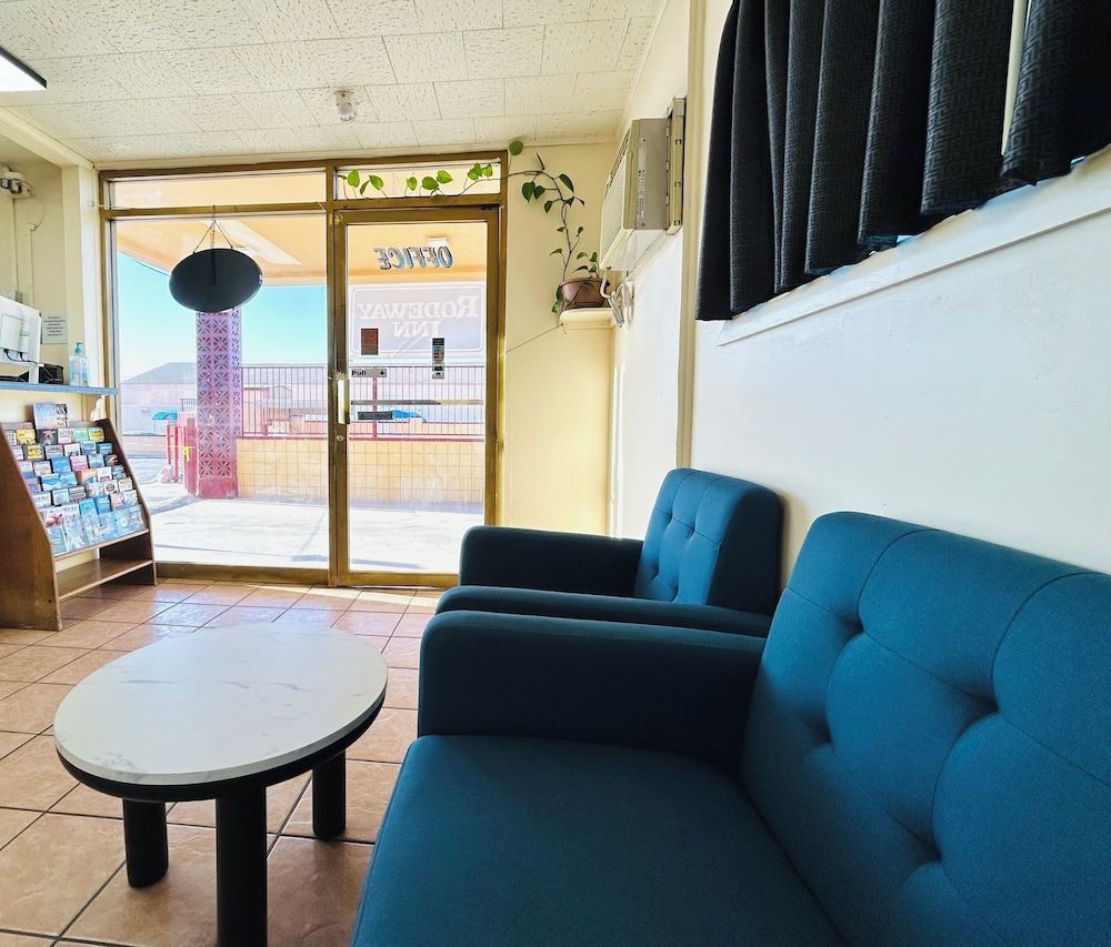 Rodeway Inn Yuma Downtown 2