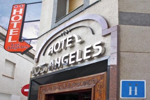 Hotel Los Angeles 2 estrelas em Figueres