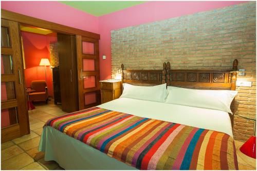 Hotel Ibaiondo 3