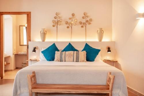 Ōrigins Hotel Boutique - Adults Only 2