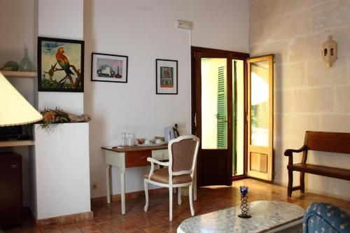 Petit Hotel Es Figueral 2