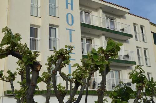Hotel Nou Estrelles 1