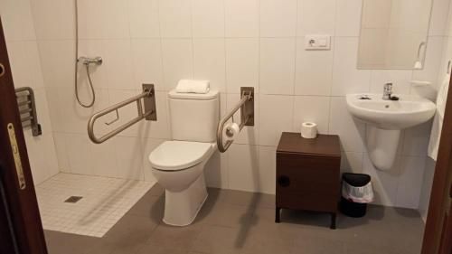 Hostal San Cristobal - Pontedeume 3