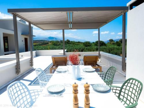 Mikro Livadi Special Lodges - Has an Eco Salt water pool - 150m from the beach 2