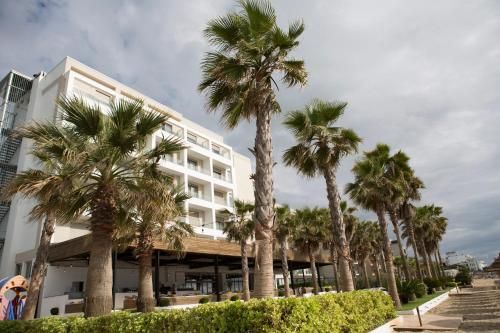 Hotel GRINT 4 estrelas em Golem