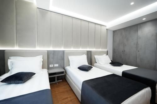 Naos Luxury Hotel 3