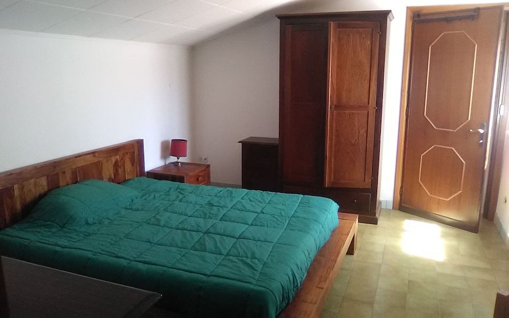 Room-affitta Camere Monte Grappa 2