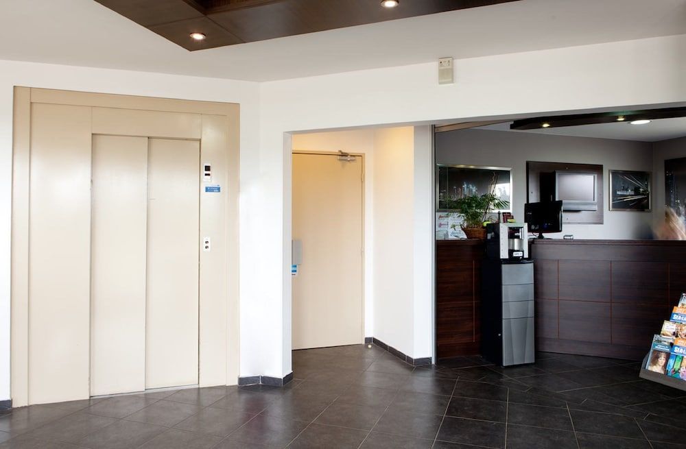 Hôtel Orly Superior 2