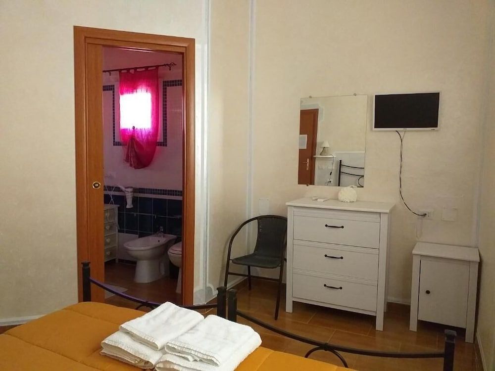 AFFITTACAMERE IL GIRASOLE 1