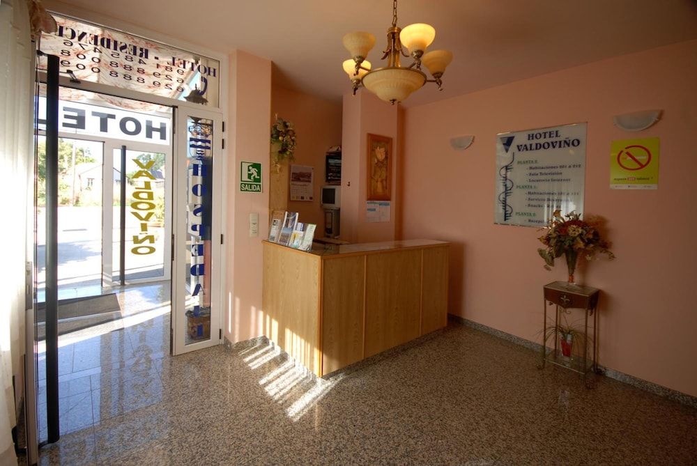 Hotel Valdoviño Express 2