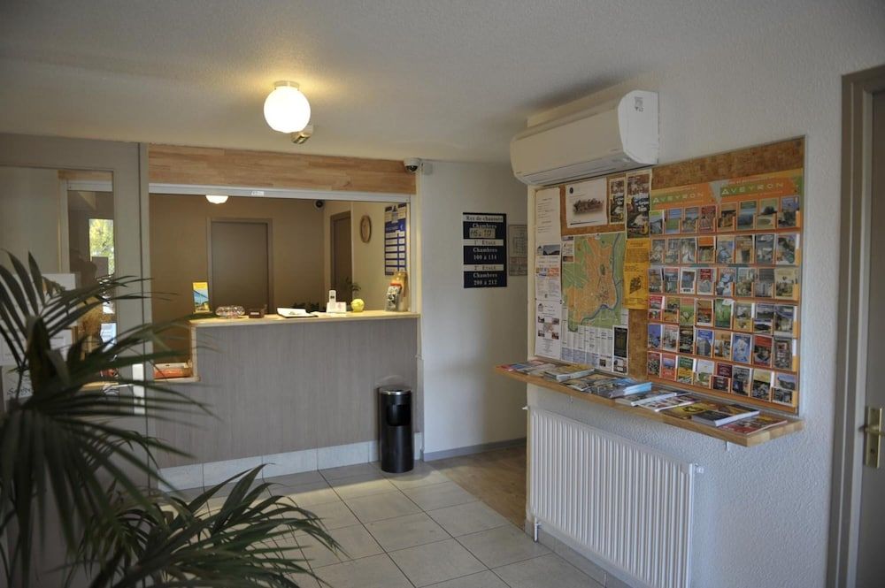 Brit Hotel Essentiel Millau 2