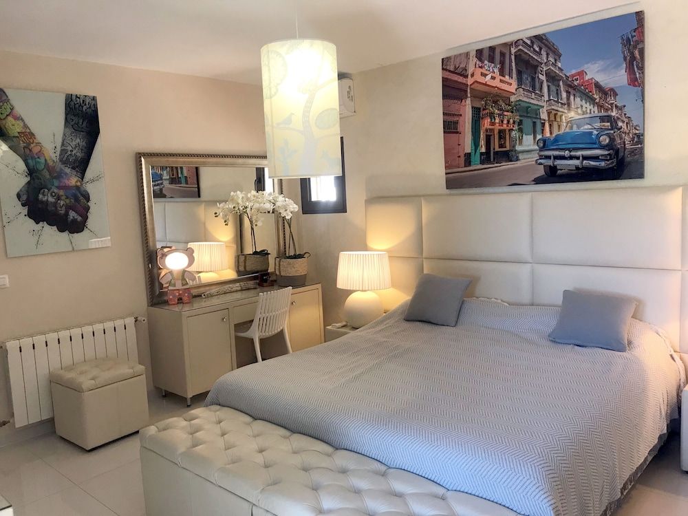 El Salvador Fustera 3