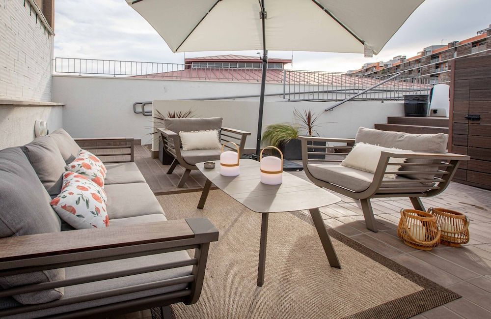 BARCELONA TOUCH APARTMENTS - ROSICH -1 stelle a Badalona