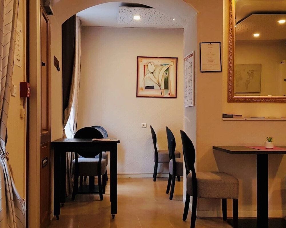 Hôtel le Stanislas 2