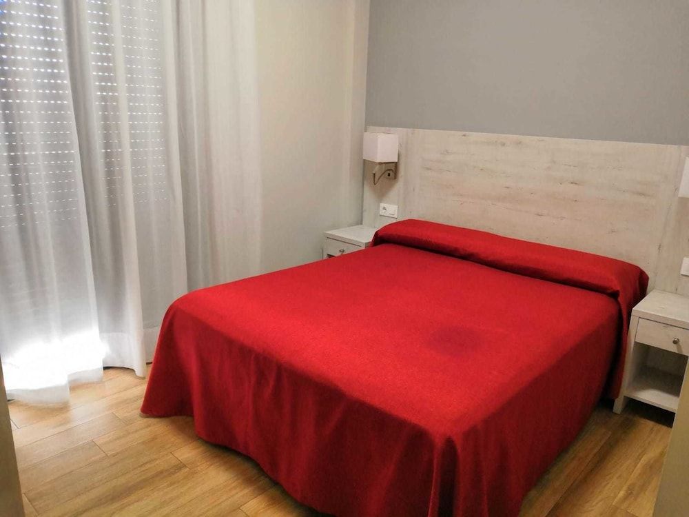 Hostal Restaurante Los Arcos 2